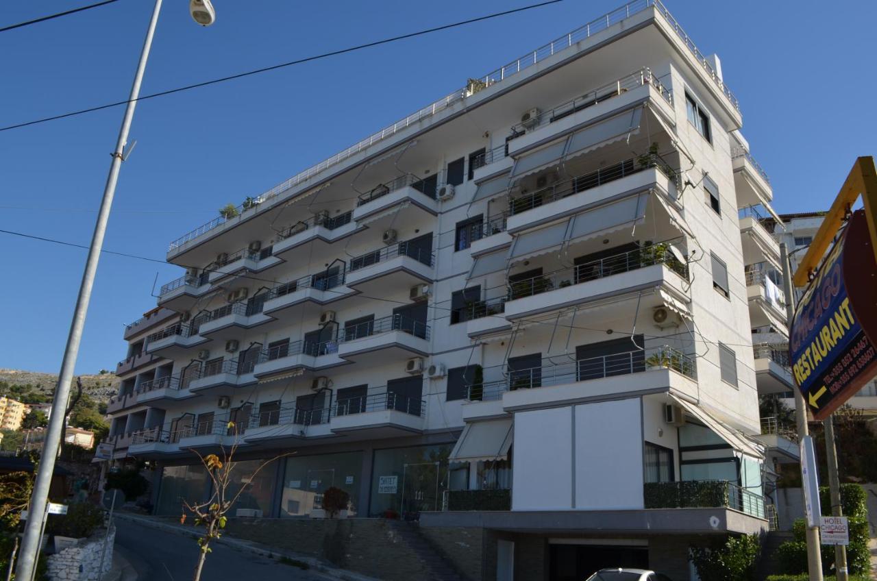 Paul Apartments Sarandë Exteriör bild